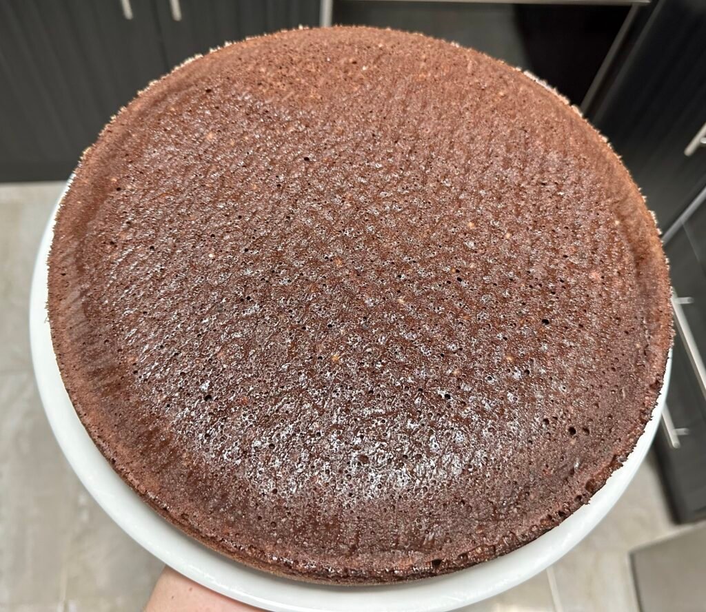 Chocolate cake for the Vegan Oreo Cake