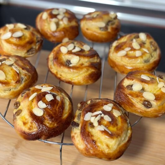 Homemade Dutch Coffee Rolls with Pastry Cream and Raisins (Video)