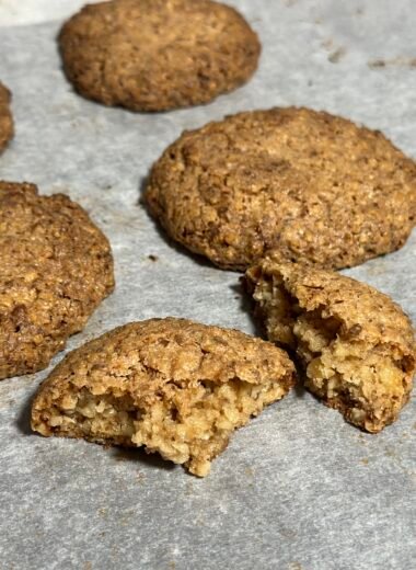 inside of 3 ingredient cookie