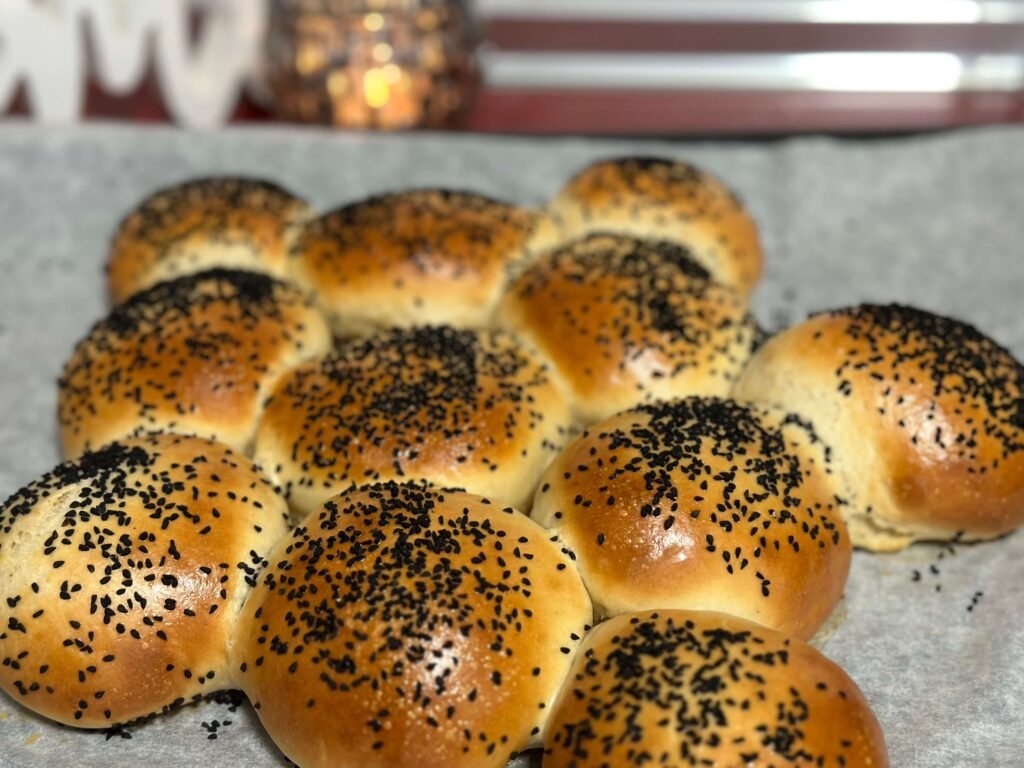 close-up buns with black cumin