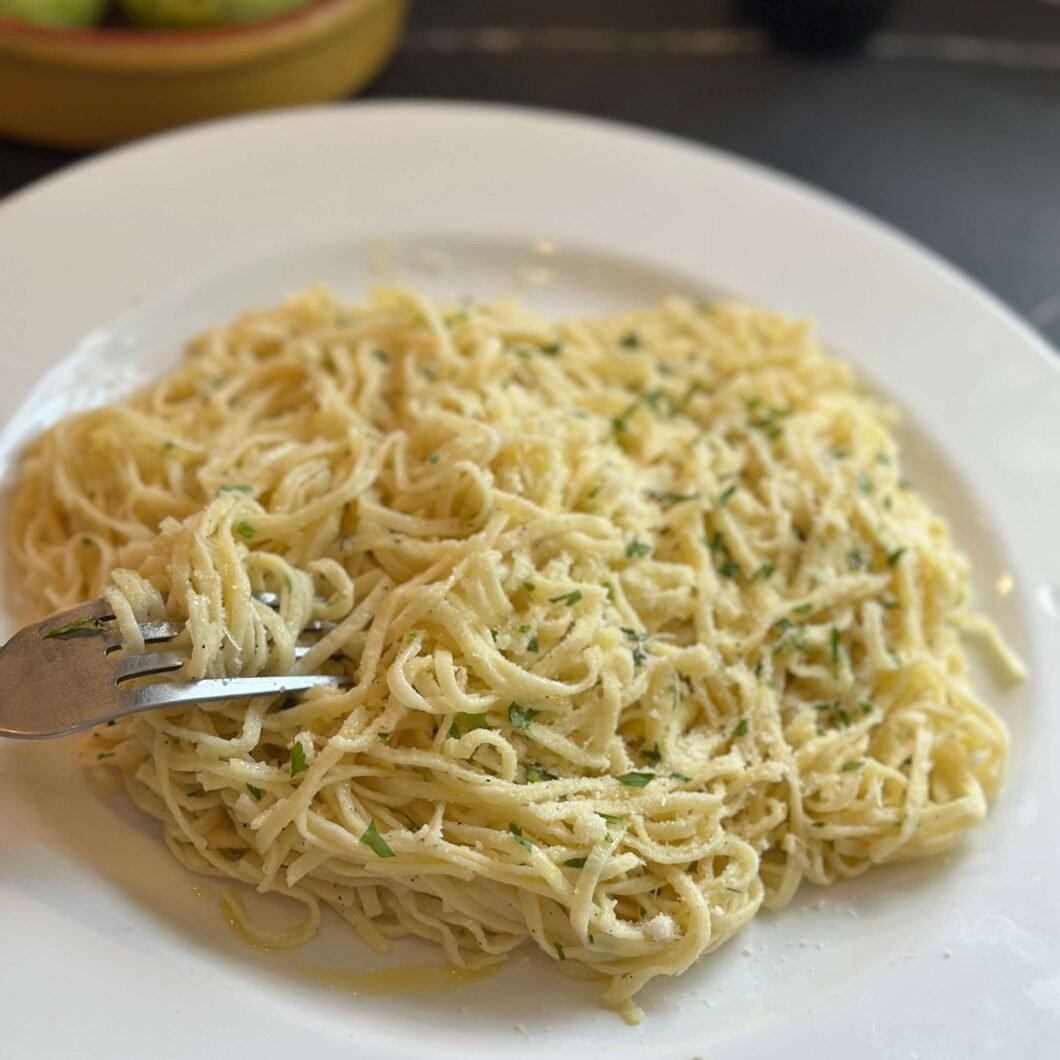 Spaghetti with Garlic and Oil with a touch of parsley