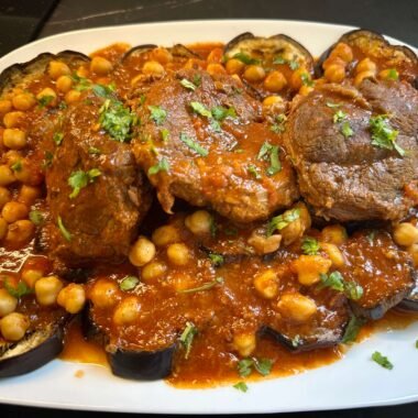 mderbel, tajine de berenjena